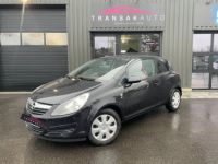 Opel Corsa 1.3 cdti - 75 ch edition 111 me anniversaire avec entretien complet et ct ok navigation climatisation feux automatiques - <small></small> 3.990 € <small>TTC</small> - #1