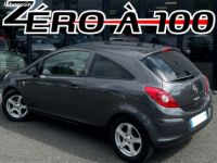 Opel Corsa 3 portes 1.2 i 16V Twinport 150ème anniversaire 85 cv - <small></small> 5.490 € <small>TTC</small> - #3