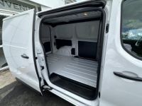 Opel Vivaro 1.5 BLUEHDI 120CH TVA RECUPERABLE Clim + Camera AR - <small></small> 28.990 € <small></small> - #18