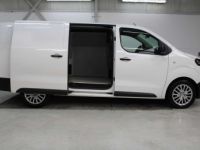 Opel Vivaro 2.0 ~ 130kw L3 CarPlay PDC AT8 Top Deal - <small></small> 19.965 € <small>TTC</small> - #4