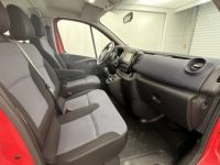 Opel Vivaro COMBI K2700 L1H1 1.6 CDTI 125 ch Bi-Turbo ecoFlex S/S Pack Clim + - <small></small> 26.900 € <small>TTC</small> - #10