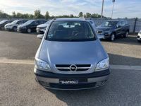 Opel Zafira 2.0 DTi 100ch Comfort Clim 7Places Attelage 1500€ sans garantie - <small></small> 1.500 € <small>TTC</small> - #4