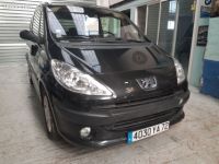 Peugeot 1007 1.4 Dolce - <small></small> 3.890 € <small>TTC</small> - #1