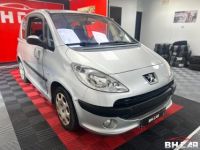 Peugeot 1007 1.4 HDi Avant Première TO Dolce 105.000km - <small></small> 3.990 € <small>TTC</small> - #3