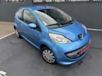 Peugeot 107 1.0 12V BLACK & SILVER 3P - <small></small> 2.490 € <small>TTC</small> - #2