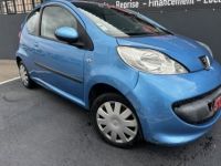 Peugeot 107 1.0 12V BLACK & SILVER 3P - <small></small> 2.490 € <small>TTC</small> - #3