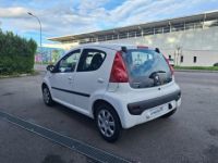 Peugeot 107 1.0 68cv 12V TRENDY 5P 1ERE MAIN - <small></small> 5.990 € <small>TTC</small> - #5