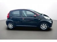 Peugeot 107 1.0e 12V 68ch BVA Black et Silver - <small></small> 6.490 € <small>TTC</small> - #9