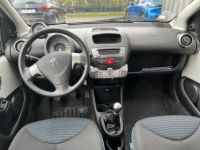 Peugeot 107 PHASE 3 ACTIVE 1.0 68CH 5 PORTES CLIMATISATION - <small></small> 4.990 € <small>TTC</small> - #8