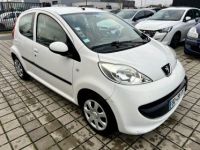 Peugeot 107 (PM_, PN_) 1.0 (68Ch) BLUE LION TRENDY - <small></small> 4.990 € <small>TTC</small> - #3