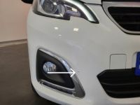 Peugeot 108 1.0 VTI 72 S&S TOP! STYLE 5P - <small></small> 10.890 € <small>TTC</small> - #40