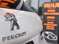 Peugeot 2008 1.2 PURETECH 110CH E6.C GT LINE S&S EAT6 - <small></small> 12.990 € <small>TTC</small> - #19