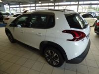 Peugeot 2008 1.2 PureTech 110ch S&S EAT6 Allure - <small></small> 12.990 € <small>TTC</small> - #4