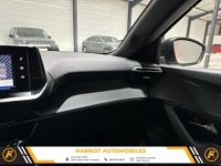 Peugeot 2008 1.2 puretech 130cv eat8 allure + camera de recul + navi - <small></small> 22.400 € <small></small> - #18