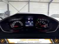 Peugeot 2008 1.2 puretech 130cv eat8 allure + camera de recul + navi - <small></small> 21.500 € <small></small> - #14