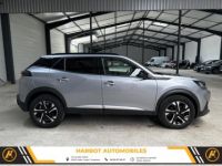 Peugeot 2008 1.2 puretech 130cv eat8 allure + camera de recul + navi - <small></small> 21.600 € <small></small> - #3