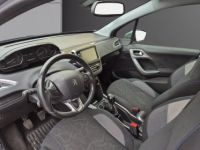 Peugeot 2008 1.2 PureTech 82ch BVM5 Style Distribution neuve Garantie 12 MOIS - <small></small> 9.980 € <small>TTC</small> - #2