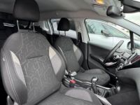 Peugeot 2008 1.2i 12V - 82 ch Style - <small></small> 10.490 € <small>TTC</small> - #17