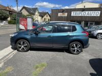 Peugeot 2008 1.2i PureTech S&S - 130 Urban Cross Gps + Clim - <small></small> 10.490 € <small>TTC</small> - #2