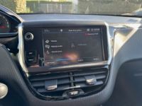 Peugeot 2008 130ch Allure DISTRIB NEUVE + GARANTIE 1 AN + CARPLAY + SIÈGES CHAUFF + ROUE SECOURS - <small></small> 10.990 € <small>TTC</small> - #43