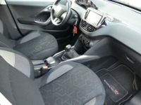 Peugeot 2008 1.6 BlueHDi 100 CV STYLE - <small></small> 8.990 € <small>TTC</small> - #12