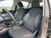 Peugeot 2008 1.6 BLUEHDI 100ch STYLE - <small></small> 9.990 € <small>TTC</small> - #10