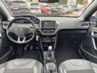 Peugeot 2008 1.6 BLUEHDI 115 ALLURE Toit Pano Park Assist - <small></small> 10.980 € <small>TTC</small> - #21