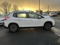 Peugeot 2008 1.6 e-HDi FAP - 92 Allure Clim + attelage - <small></small> 6.490 € <small>TTC</small> - #6