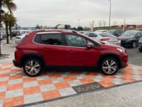 Peugeot 2008 BlueHDi 120 EAT6 ALLURE GPS Caméra JA 17 - <small></small> 16.450 € <small>TTC</small> - #4