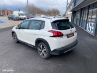 Peugeot 2008 GENERATION-I 1.2 110 ALLURE - <small></small> 9.990 € <small>TTC</small> - #3