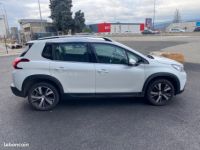 Peugeot 2008 GENERATION-I 1.2 110 ALLURE - <small></small> 9.990 € <small>TTC</small> - #6