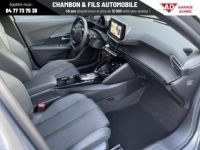 Peugeot 2008 Hybrid 136 e-DCS6 GT + Toit ouvrant panoramique + Caméra 360°+ Navigation - <small></small> 28.990 € <small>TTC</small> - #10