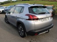 Peugeot 2008 II ALLURE 110 CV GPS 3D CAMÉRA ATTELAGE AUDIO USB JA 16 RÉGULATEUR BOITE AUTO EAT-6 - <small></small> 12.990 € <small>TTC</small> - #3