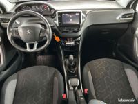 Peugeot 2008 Style 82 ch Distribution Faite chez Camera Toit Panoramique Sièges chauffants 249-mois - <small></small> 9.988 € <small>TTC</small> - #5