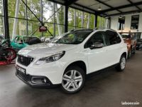 Peugeot 2008 Style 82 ch Distribution Faite chez Camera Toit Panoramique Sièges chauffants 249-mois - <small></small> 8.900 € <small>TTC</small> - #1