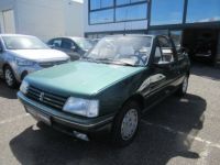 Peugeot 205 CAB 1.4i 75CV ROLAND GARROS - <small></small> 8.990 € <small>TTC</small> - #2