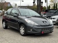 Peugeot 206 + 1.1 GENERATION 3P - <small></small> 4.990 € <small>TTC</small> - #8