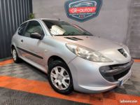 Peugeot 206 + 1.1 Révisée et CT ok 98.500 kms Garantie 6 mois - <small></small> 3.990 € <small>TTC</small> - #1