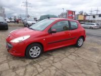 Peugeot 206 + Basis - <small></small> 4.450 € <small>TTC</small> - #2