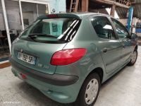 Peugeot 206 1.1 - <small></small> 3.490 € <small>TTC</small> - #3