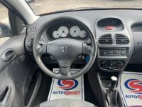 Peugeot 206 1.1 60ch 4cv Pop Art 5Portes 134,000 Kms - <small></small> 1.990 € <small>TTC</small> - #14