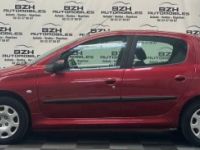 Peugeot 206 1.1 60CH XR PRESENCE 5P * CLIM * - <small></small> 4.990 € <small>TTC</small> - #2