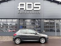 Peugeot 206 1.1 75ch 5p - <small></small> 7.990 € <small>TTC</small> - #7