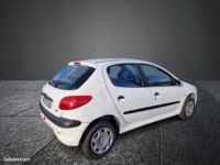 Peugeot 206 1.1 essence 60 cv 5 portes - <small></small> 2.690 € <small>TTC</small> - #4