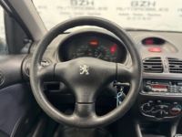 Peugeot 206 1.1 XR 5P - <small></small> 5.490 € <small>TTC</small> - #9