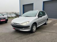 Peugeot 206 1.1i BERLINE XR 60CV BON ETAT REVISEE DISTRI NEUVE BVM - <small></small> 1.990 € <small>TTC</small> - #1