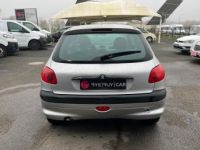 Peugeot 206 1.1i BERLINE XR 60CV BON ETAT REVISEE DISTRI NEUVE BVM - <small></small> 1.990 € <small>TTC</small> - #5