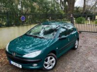 Peugeot 206 1.4 boîte automatique - <small></small> 3.990 € <small>TTC</small> - #1