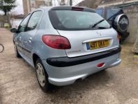 Peugeot 206 1.4 HDi 68cv - <small></small> 2.490 € <small>TTC</small> - #4