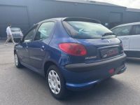 Peugeot 206 1.4 HDi70 Pop Art 5p - <small></small> 2.990 € <small>TTC</small> - #7